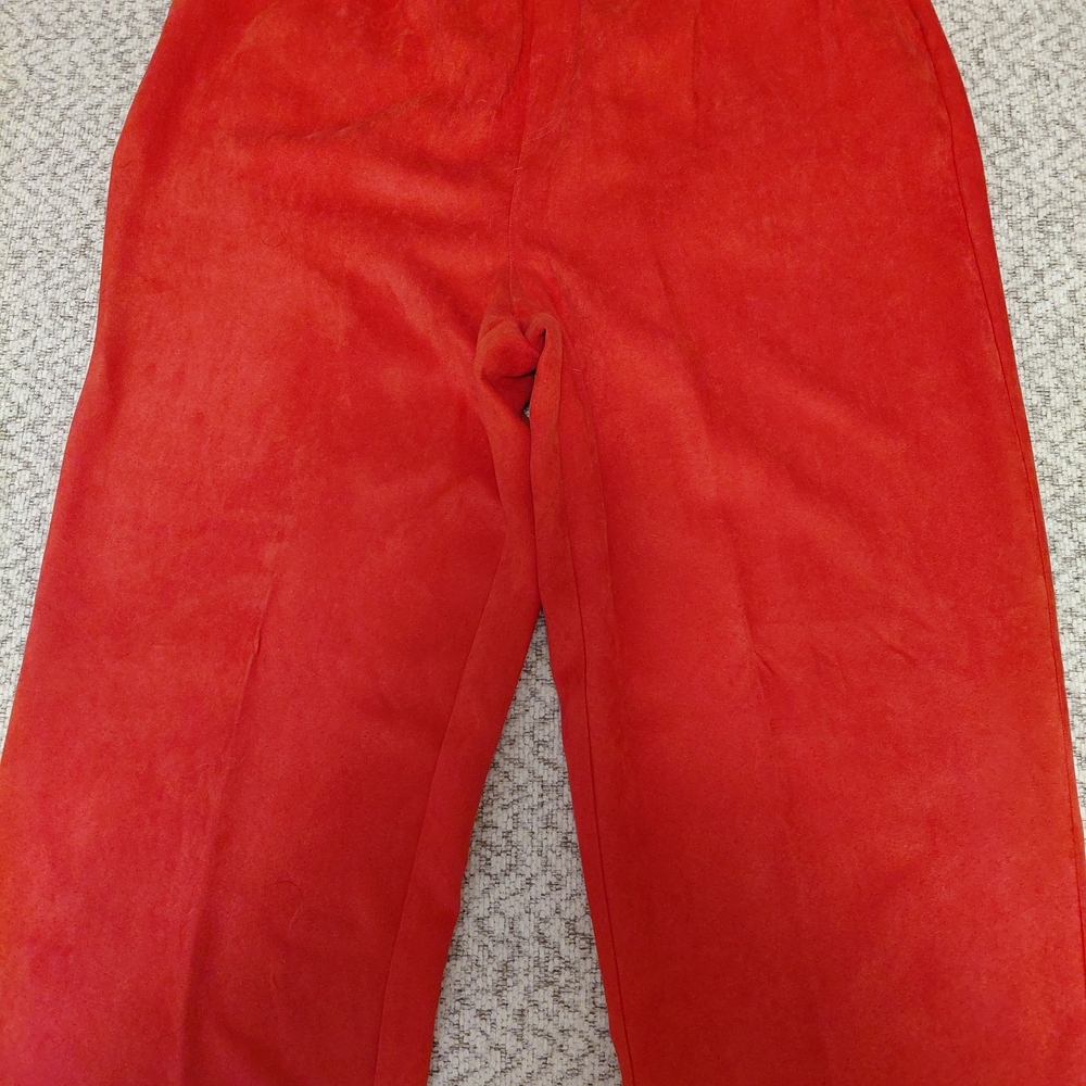 Ashlyn Kate Faux Suede Red Pants Size Not Available. See Measurement Photos. EC